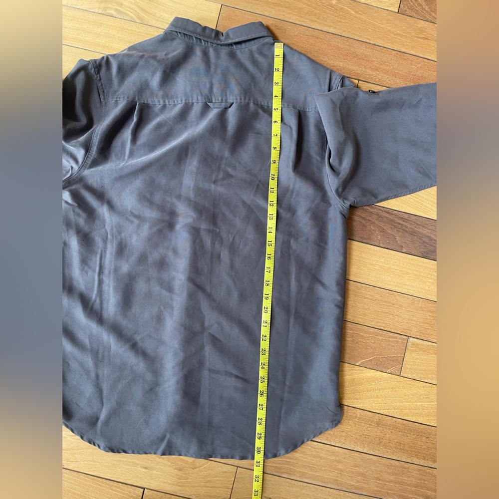 The North Face Men’s Button-Down Shirt – Gray – Size Medium - Picture 9 of 10